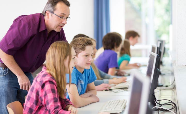 Eltern wünschen sich Computer in der Schule