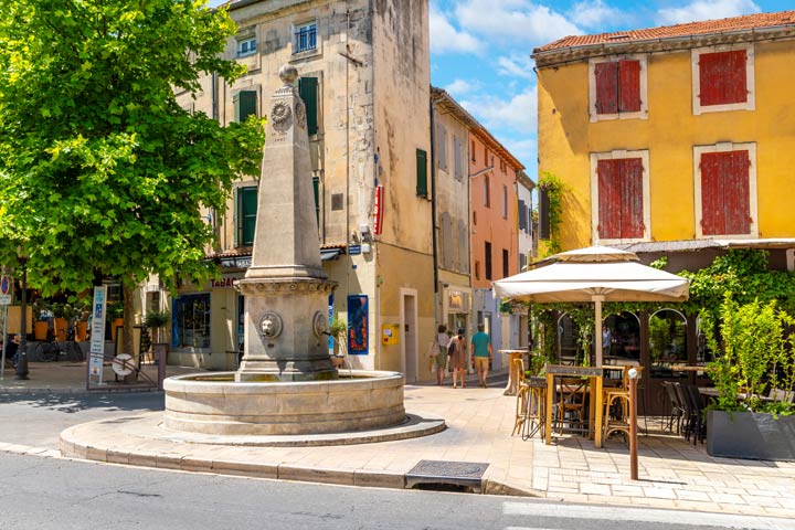 Saint-Rémy-de-Provence ist die Hauptstadt der Alpilles