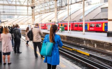 Wie Reisende mit ihrem Verhalten selbst für Zugverspätungen sorgen